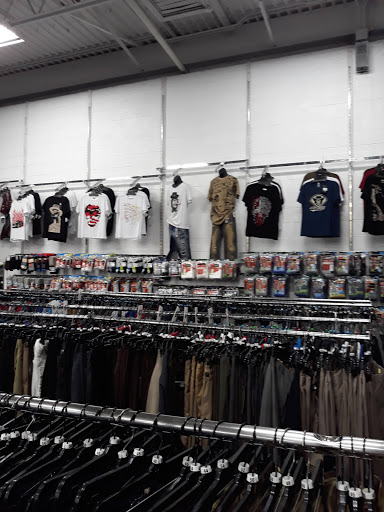 Uniform Store «Scrub Pro Uniforms & Alko Clothing Outlet», reviews and photos, 8801 Kelso Dr, Baltimore, MD 21221, USA