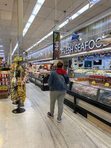 Supermarket «Superfresh Food World», reviews and photos, 115 Belmont Ave, Belleville, NJ 07109, USA