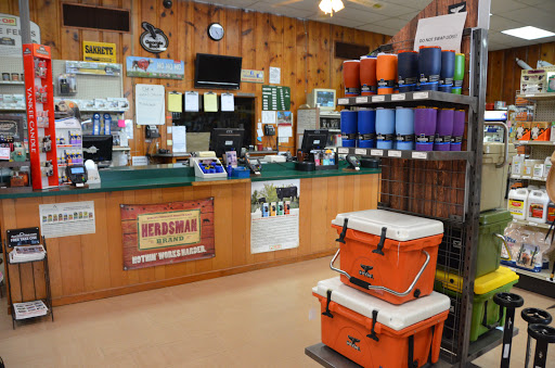 Farm Equipment Supplier «Maury Farmers Co-Op», reviews and photos, 423 Westover Dr, Columbia, TN 38401, USA