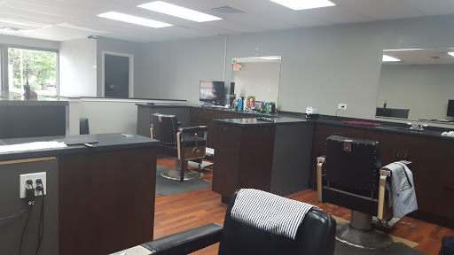 Barber Shop «Linden Lake Villa Area Barber Shop», reviews and photos, 101 S Milwaukee Ave, Lake Villa, IL 60046, USA