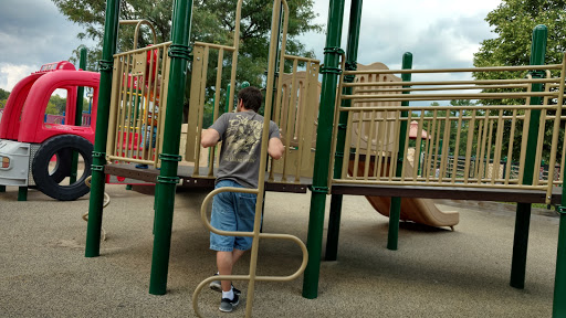 Playground «Haskell Field», reviews and photos, 40 Fairbank Rd, Sudbury, MA 01776, USA