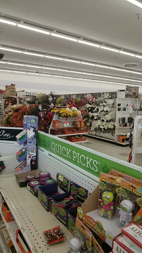 Fabric Store «Jo-Ann Fabrics and Crafts», reviews and photos, 4644 W Market St, Greensboro, NC 27407, USA