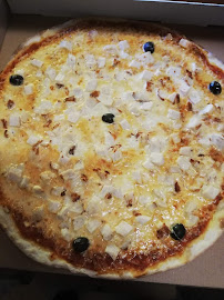 Plats et boissons du Pizzeria M'Catan Pizza à Saint-André - n°8