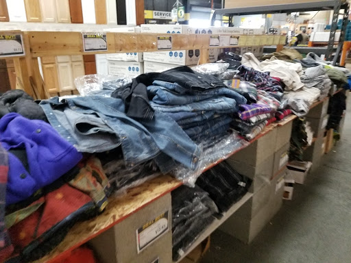 Hardware Store «HD Supply Home Improvement Solutions», reviews and photos, 13571 Vaughn St, San Fernando, CA 91340, USA