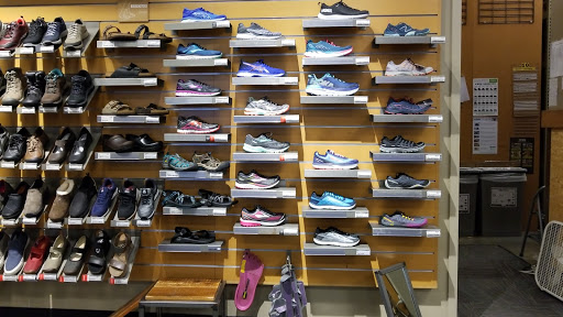 Camping Store «REI», reviews and photos, 1405 NW Johnson St, Portland, OR 97209, USA