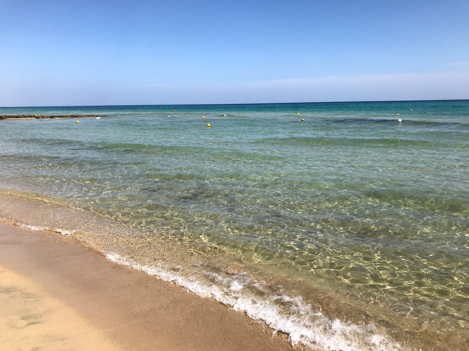 Photo de Spiaggia di Pilone - recommandé pour les voyageurs en famille avec des enfants