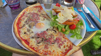 Pizza du Restaurant Chez Max à Saint-Laurent-du-Var - n°1
