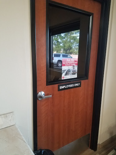 Auto Body Shop «Toyota Certified Body Shop (Elk Grove)», reviews and photos, 7255 Luther Dr, Sacramento, CA 95823, USA