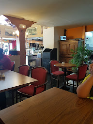 Photo n°82 de Rana à Bussy-Saint-Georges ()