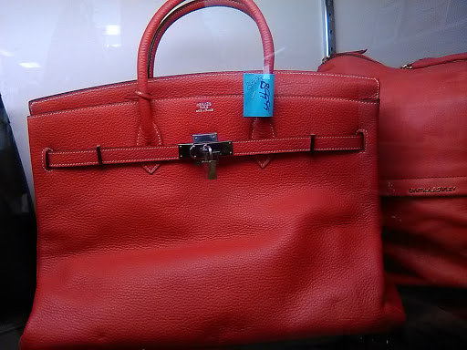 Thrift Store «Buy Rite Thrift Store», reviews and photos, 1800 Prescott Rd, Modesto, CA 95350, USA