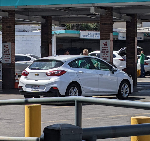 Car Wash «Sherman Oaks Car Wash», reviews and photos, 15150 Ventura Blvd, Sherman Oaks, CA 91403, USA