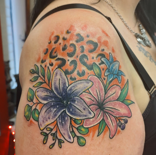 Explore boho tattoo ideas, creative tattoo ideas in Export, available at Patriotic pain tattoo