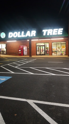 Dollar Store «Dollar Tree», reviews and photos, 8425 Woodsboro Pike Unit B, Walkersville, MD 21793, USA