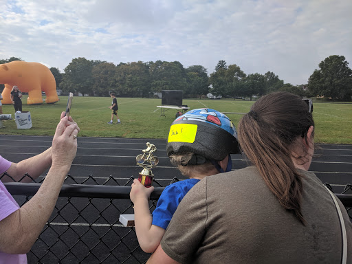 Public Swimming Pool «Reed Road Water Park», reviews and photos, 2000 Hastings Ln, Upper Arlington, OH 43221, USA