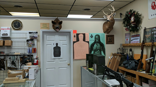 Gun Shop «North Cumberland Guns & Ammo», reviews and photos, 105 N Cumberland St, Lebanon, TN 37087, USA
