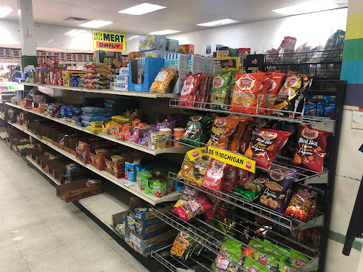 Supermarket «Hinky Dinky Supermarket», reviews and photos, 3110 M L King Ave, Flint, MI 48505, USA