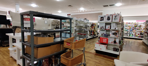 Department Store «HomeGoods», reviews and photos, 8345 3rd St N, Oakdale, MN 55128, USA