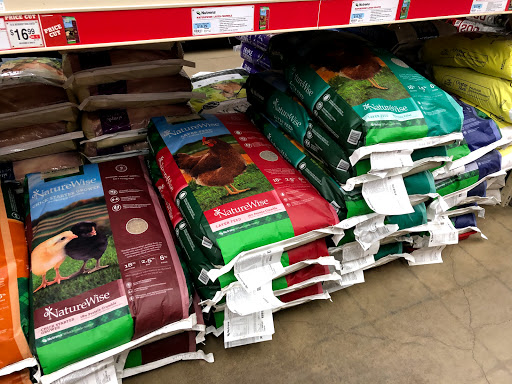 Home Improvement Store «Tractor Supply Co.», reviews and photos, 1424 W Main St Ext #1, Grove City, PA 16127, USA