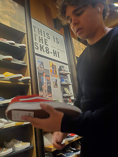 Shoe Store «Vans», reviews and photos, 4500 N Oracle Rd #194, Tucson, AZ 85705, USA