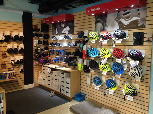 Bicycle Store «Village Bike and Paddle», reviews and photos, 8965 SE Bridge Rd #100, Hobe Sound, FL 33455, USA