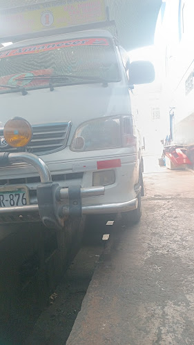 Factoría Automotriz Delfin - Taller de reparación de automóviles