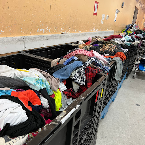 Thrift Store «Goodwill Ft. Pierce Clearance Center», reviews and photos, 815 S Kings Hwy, Fort Pierce, FL 34945, USA