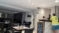 Atmosphère du Restaurant de cuisine européenne moderne Vostra Italia Restaurant Perpignan à Cabestany - n°11
