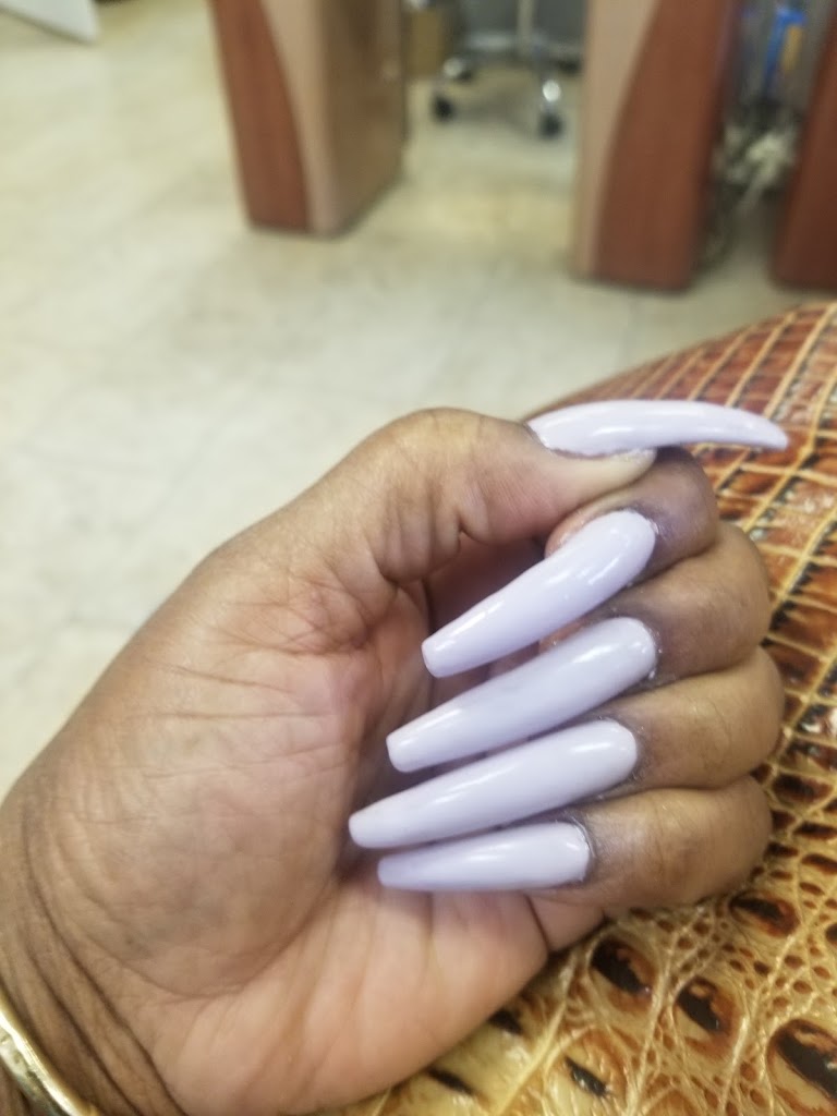 Ilash Nails & Spa 33610