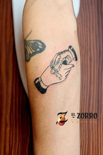 Explore hippy tattoo ideas, creative tattoo ideas in Cary, available at EL ZORRO TATTOO and piercing