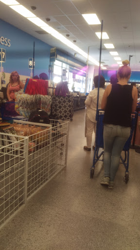 Clothing Store «Ross Dress for Less», reviews and photos, 3203 N State Rd 7, Lauderdale Lakes, FL 33319, USA