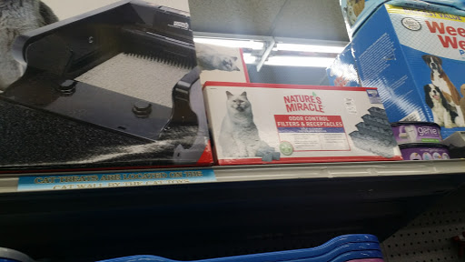 Pet Store «Petland Discounts - Kew Gardens», reviews and photos, 85-17 126th St, Kew Gardens, NY 11415, USA