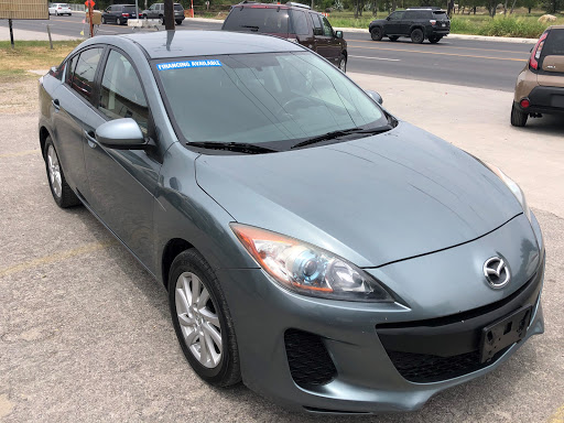 Used Car Dealer «Luxury Unlimited Auto Sales», reviews and photos, 11912 Potranco Rd, San Antonio, TX 78253, USA