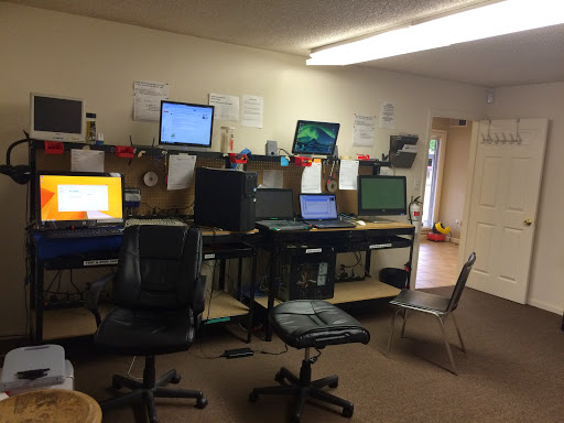 Nerds On Call image