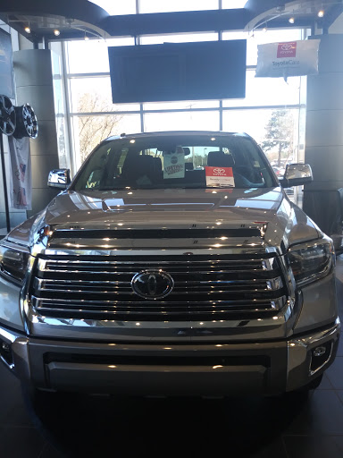 Car Dealer «Toyota of Newnan», reviews and photos, 2 Herring Rd, Newnan, GA 30265, USA