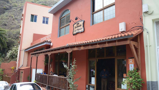 Bar Restaurante Las Chácaras. C. el Cabo, 2, 38820 Las Poyatas, Santa Cruz de Tenerife, España