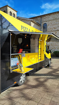 Photos du propriétaire du Pizzas à emporter L'Artisan Pizzaiolo - Camion Pizza (Emplacements différents chaque soir) à Chaponnay - n°3