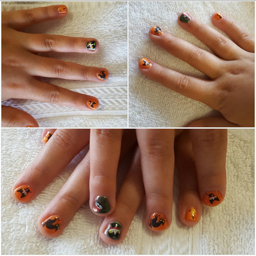 Beauty Salon «Beach Beauty Salon», reviews and photos, 413 Beach St, San Francisco, CA 94133, USA