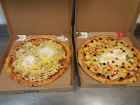 Plats et boissons du Pizzeria Planet Pizza à Étréchy - n°1