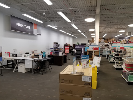 Office Supply Store «OfficeMax», reviews and photos, 1885 County Rd D E, Maplewood, MN 55109, USA