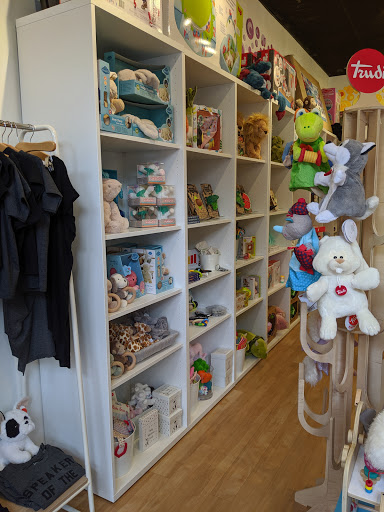 Toy Store «aMuse Toys - Fells Point Location», reviews and photos, 1623 Thames St, Baltimore, MD 21231, USA