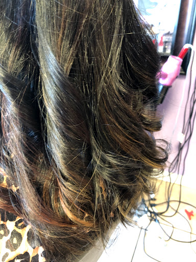 Beauty Salon «Le Noir», reviews and photos, 16640 Cagan Crossings Blvd #303, Clermont, FL 34714, USA