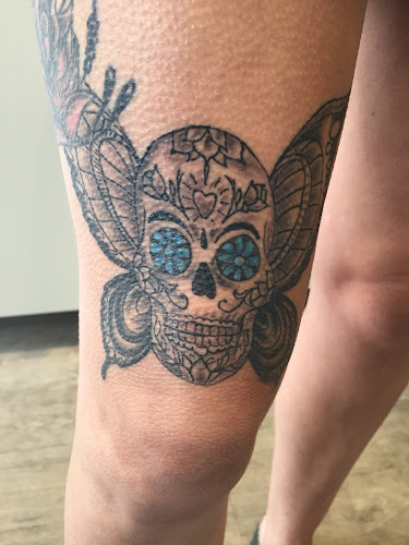 Reviews of INKSKINZ Tattoo and Body Piercing Studio in Colchester - Tatoo shop