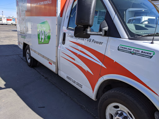 Truck Rental Agency «U-Haul Moving & Storage of Lubbock», reviews and photos, 1613 34th St, Lubbock, TX 79411, USA