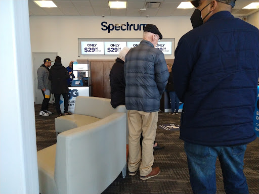 Internet Service Provider «Time Warner Cable», reviews and photos, 3967 Vineyard Dr, Dunkirk, NY 14048, USA