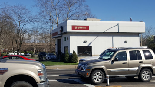 Oil Change Service «Jiffy Lube», reviews and photos, 229 E St, Marysville, CA 95901, USA