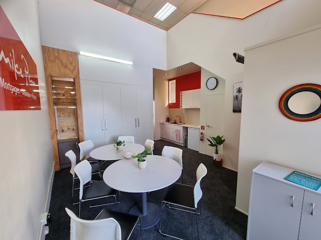 Mike Pero Mortgages & Insurance - Team Khan - Auckland