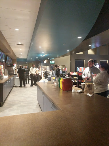 Movie Theater «B&B Theatres Shawnee 18», reviews and photos, 16301 Midland Dr, Shawnee, KS 66217, USA
