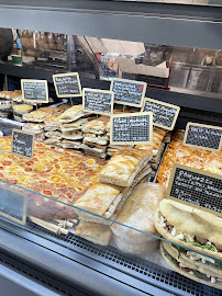 Photos du propriétaire du Pizzas à emporter Divino-Pizzeria-Sassenage-champion de France de la pizza - n°5