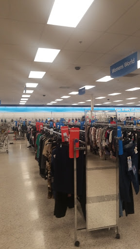 Clothing Store «Ross Dress for Less», reviews and photos, 1241 Point Mallard Pkwy, Decatur, AL 35601, USA