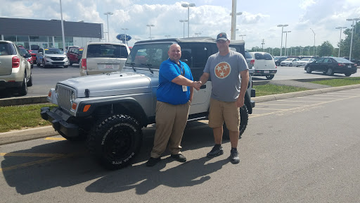 Dodge Dealer «East Tennessee Dodge Chrysler Jeep», reviews and photos, 2774 N Main St, Crossville, TN 38555, USA